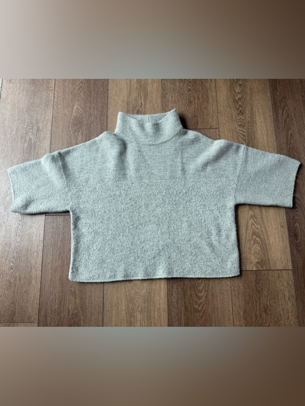 Soft Cropped Turtleneck Sweater - Light Gray